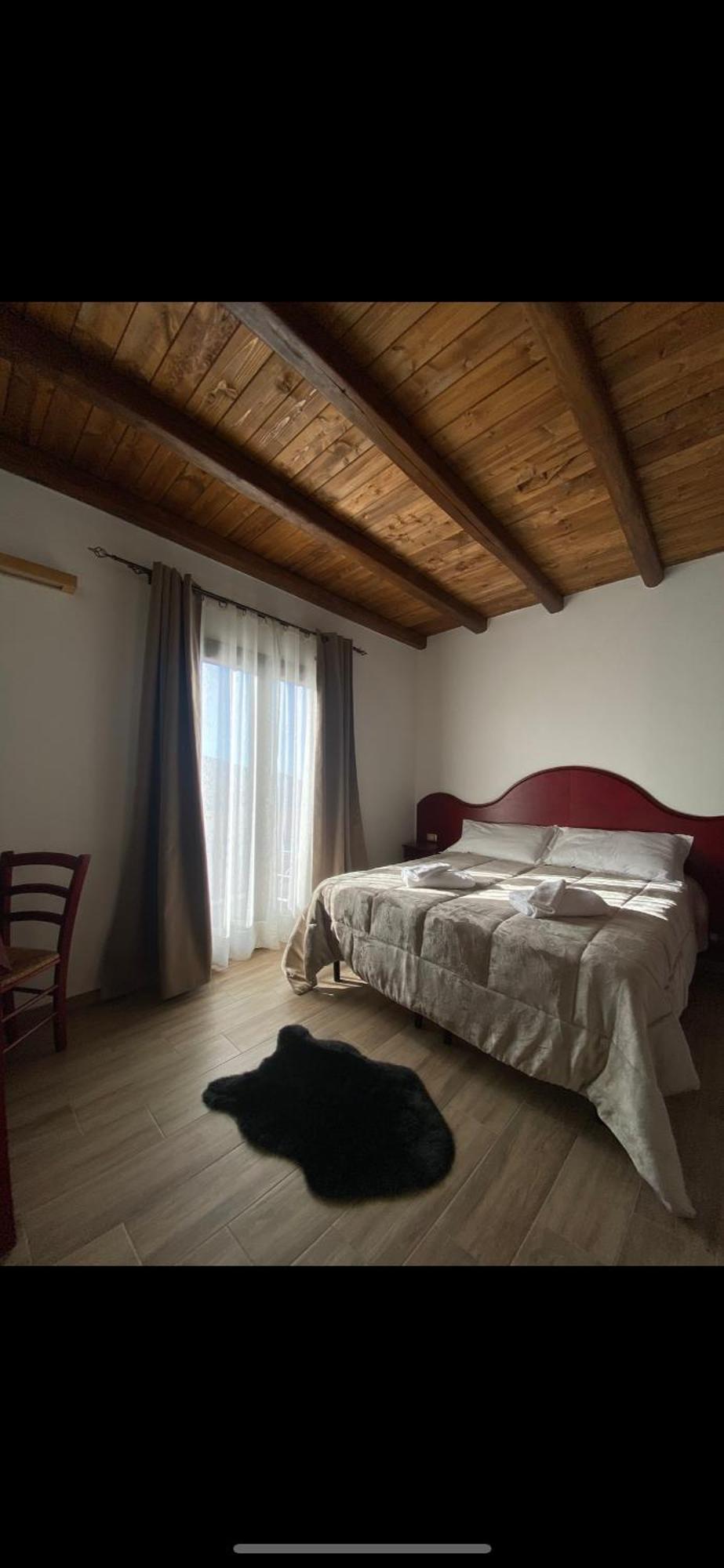 Bed and Breakfast Is Cubas Desulo Экстерьер фото